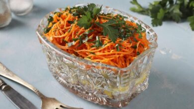 Photo of Витаминный удар — быстрый морковный салат с петрушкой и медом